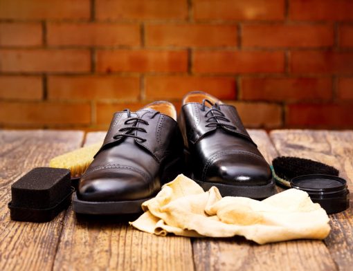 dicas para limpar sapato de couro corretamente